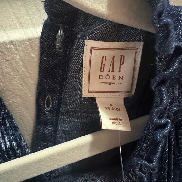 Gap × DÔEN Baby Eyelet Denim Dress NWT Size 4 - Picture 6 of 7